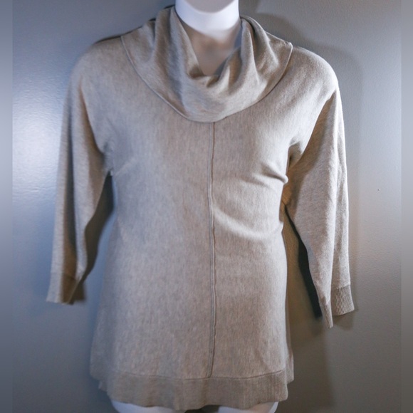Chelsea & Theodore 1X Light Gray Cowl Neck Tunic Sweater | Plus Size Knit Top - Picture 3 of 9